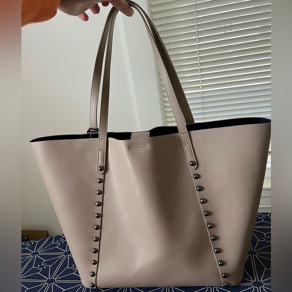 **sold elsewhere** NWT Rebecca Minkoff Large leather tan/nude, “Blythe” tote